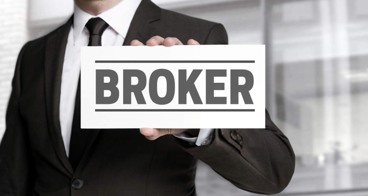 Tips Terbaik Memilih Broker Forex