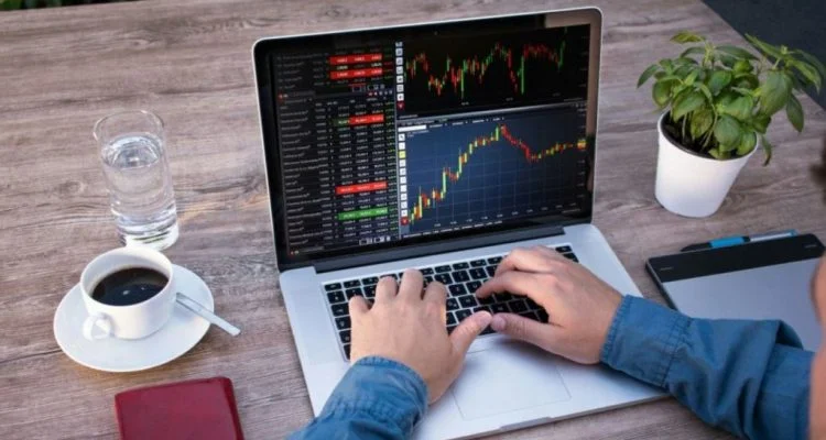 Tips & Trik Bermain Trading Forex di FBS