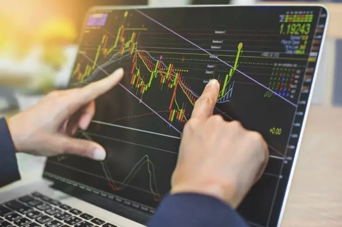 Menggunakan Analisis Fundamental dalam Trading Forex