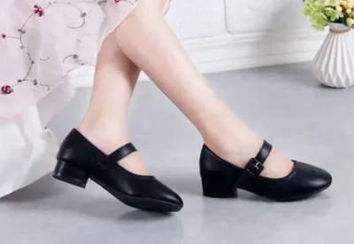 Sepatu Pantofel Perempuan